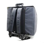 Akkordeon Trolley Stefy Line von hinten – gepolstertes Rückenteil, Rucksackgurte und vier Rollen